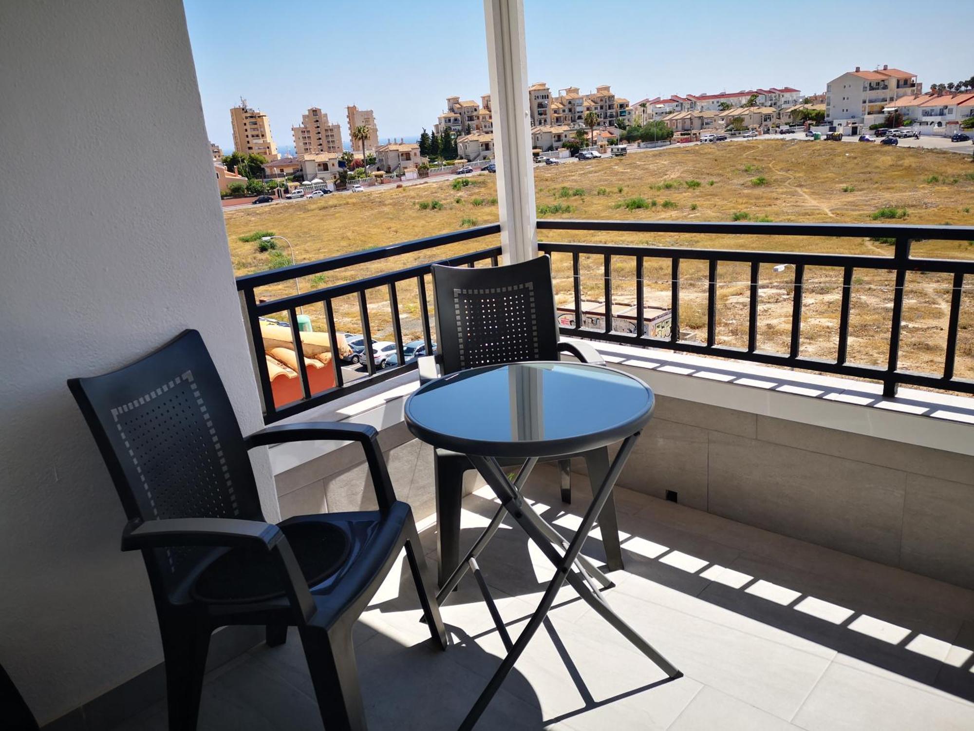 Studio With Terrace And Pool Torrevieja Extérieur photo